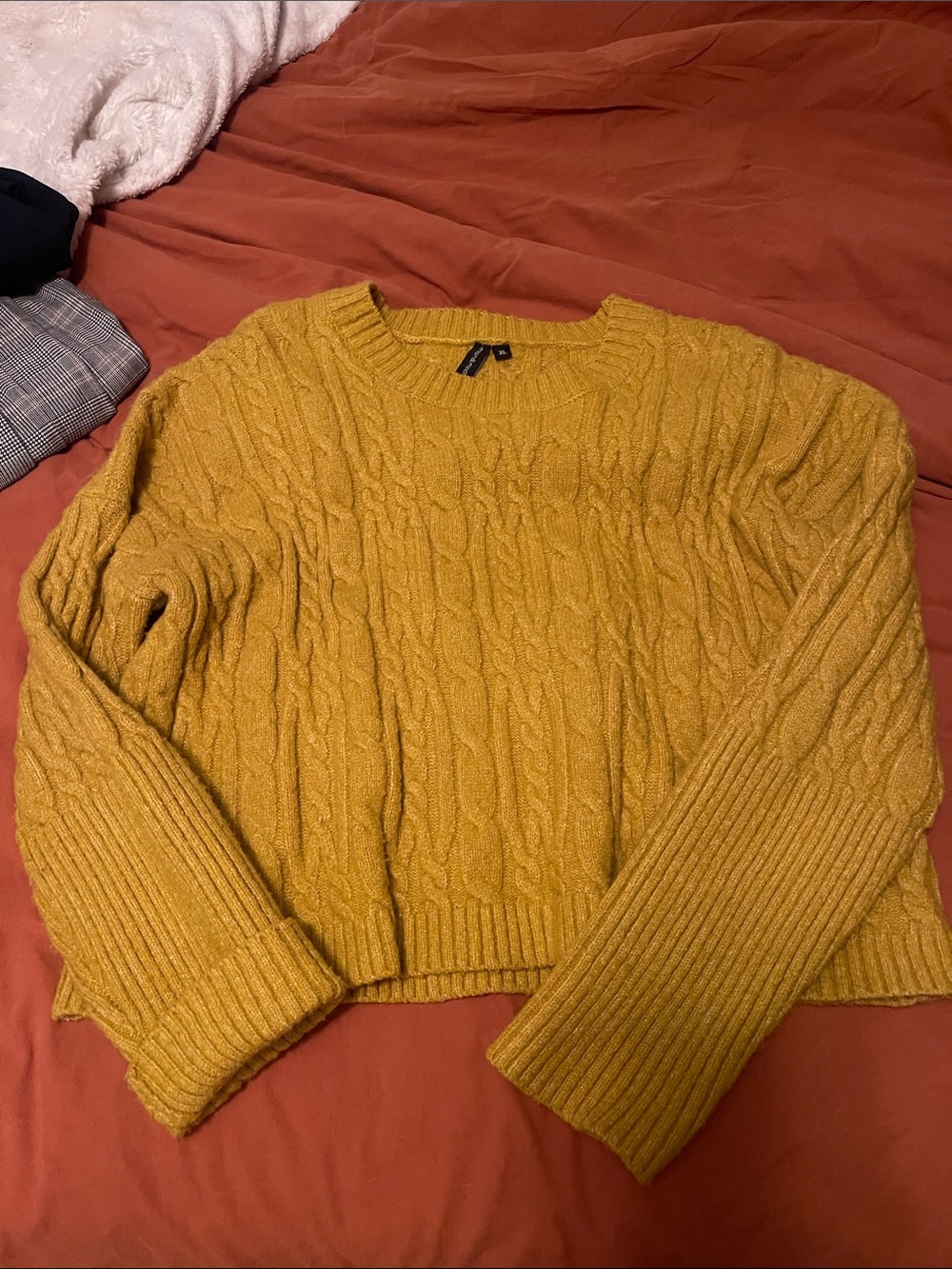 2 for 15$// moon & madison Mustard Cable-Knit Crewneck Sweater